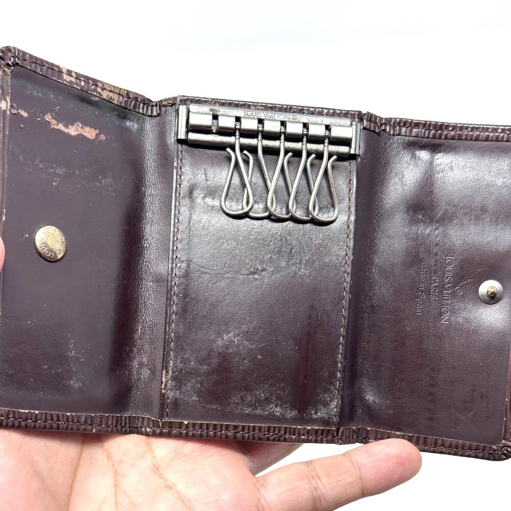 Louis Vuitton Brown Epi Key Case - Picture 12 of 13